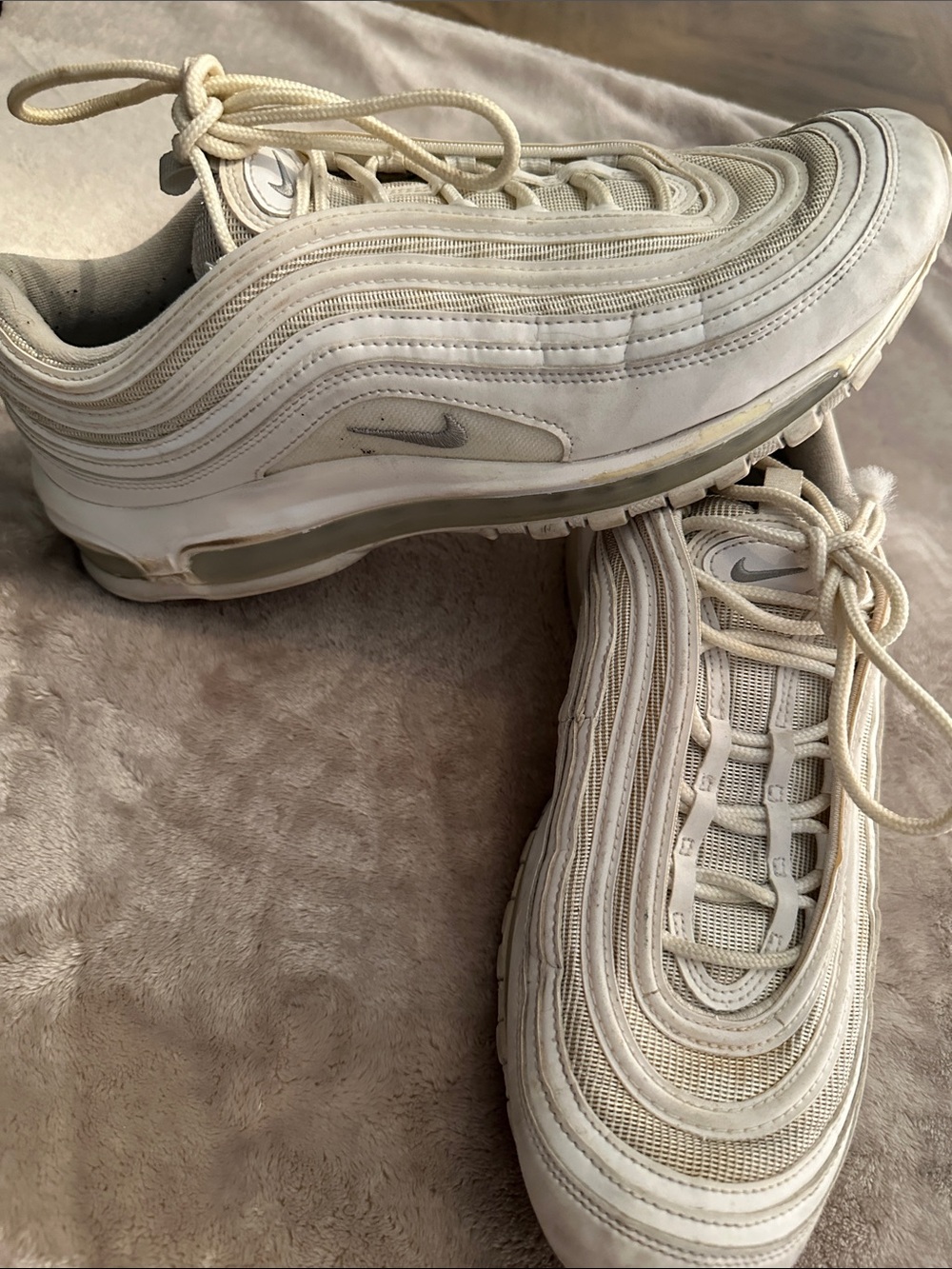 Nike Men's Beige and White Athletic Shoes - Picture 2 of 5